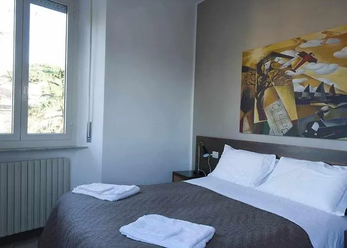 Viale Mezzetti By Ospitaci