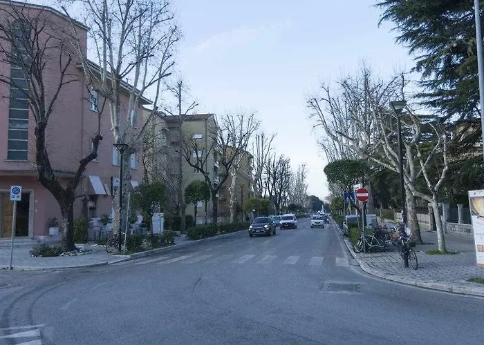 Viale Mezzetti By Ospitaci *