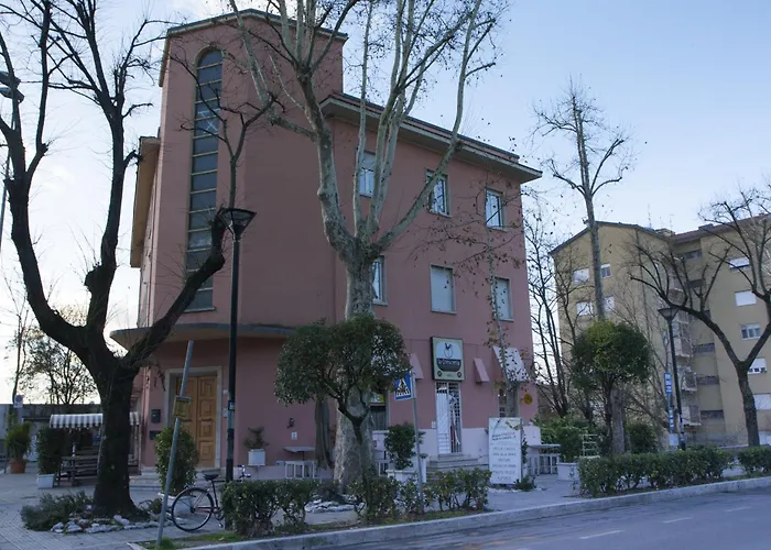 Appartamento Viale Mezzetti By Ospitaci