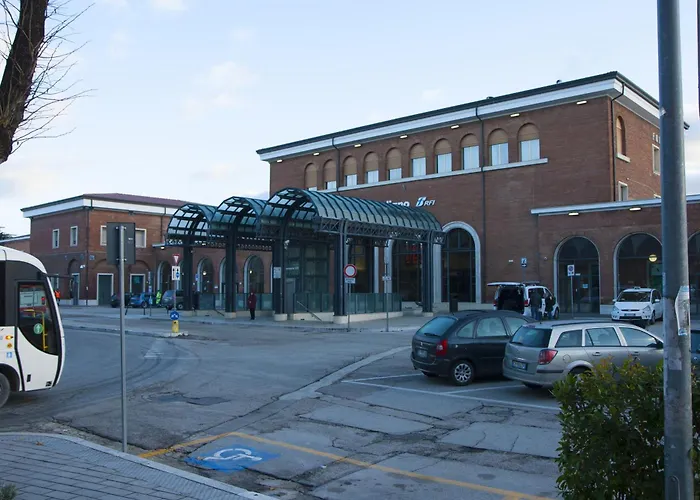 Viale Mezzetti By Ospitaci *